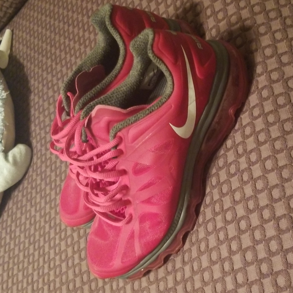 Pink Nike shoes